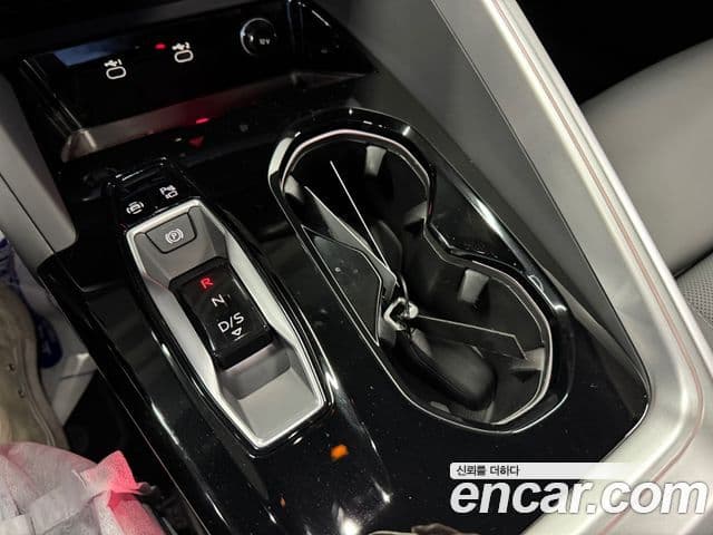 Audi Q5 2025 — Şəkil 13/17