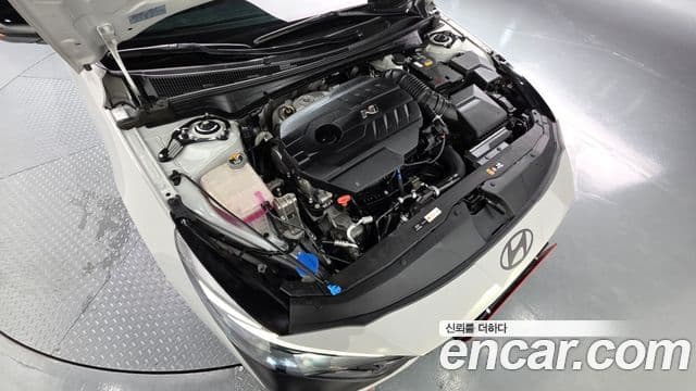 Hyundai Avante 2022 — ფოტო 5/20