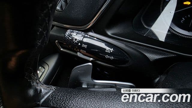 Hyundai Sonata 2020 — ფოტო 18/20