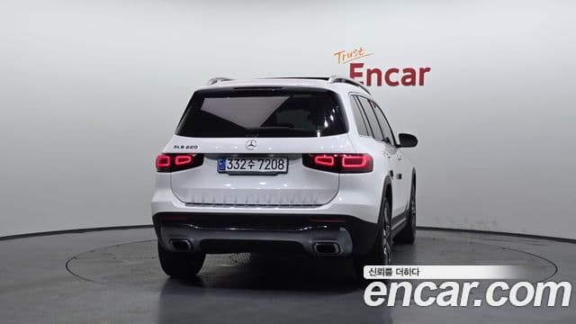 Mercedes-Benz GLB-Class 2020 — Şəkil 4/20