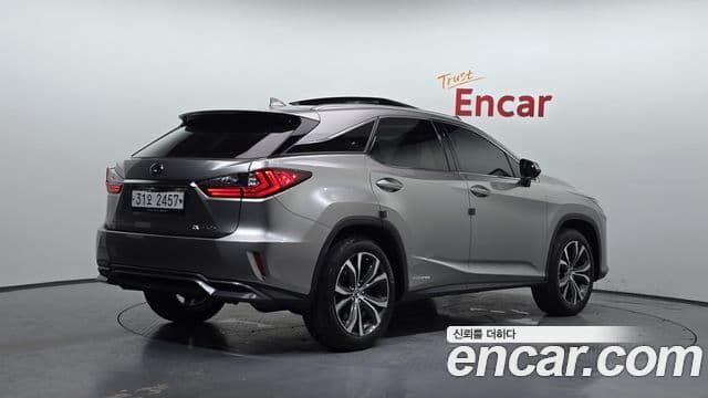 Lexus RX450h 2018 — ფოტო 2/20