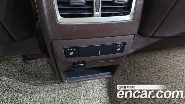 Lexus RX450h 2018 — Photo 27/33