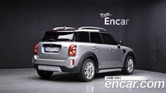 Mini Cooper Countryman 2023 — ფოტო 2/20