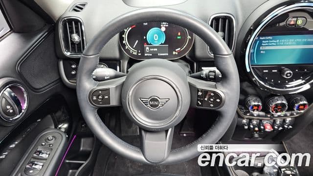 Mini Cooper Countryman 2023 — ფოტო 12/20