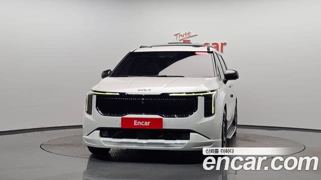 Kia Carnival 2024 — Şəkil 3/20