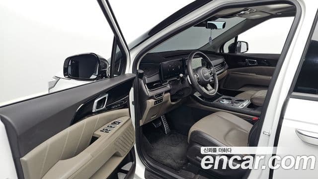 Kia Carnival 2024 — Şəkil 10/20