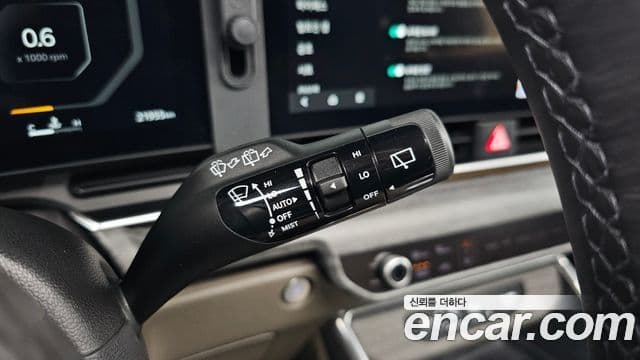 Kia Carnival 2024 — Şəkil 17/20