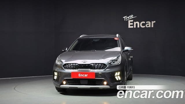 Kia Niro 2020 — Фото 3/20