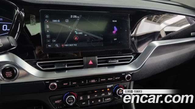 Kia Niro 2020 — Фото 13/20