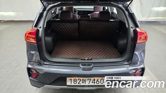 Kia Niro 2020 — Фото 20/20