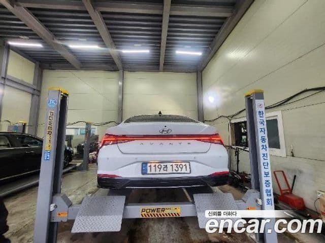 Hyundai Avante, 2022
