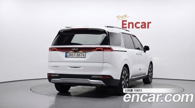 Kia Carnival 2023 — Şəkil 4/20