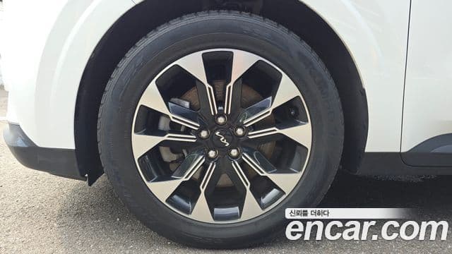 Kia Carnival 2023 — Şəkil 5/20