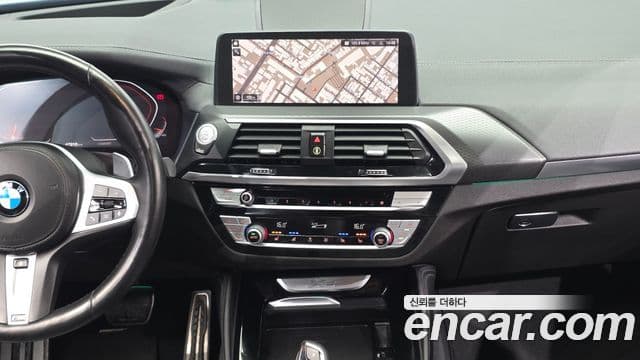 BMW X4 2021 — Şəkil 14/20