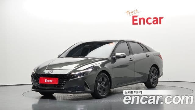 Hyundai Avante 2022 — Фото 1/20