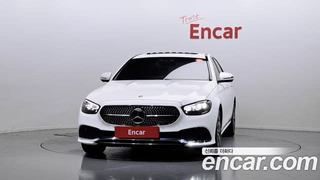 Mercedes-Benz E-Class 2021 — ფოტო 3/20