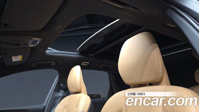 Volvo XC60 2021 — Şəkil 20/20