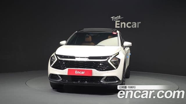Kia Sportage 2022 — ფოტო 3/20