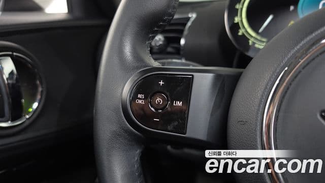 Mini Cooper Clubman 2022 — Şəkil 16/20