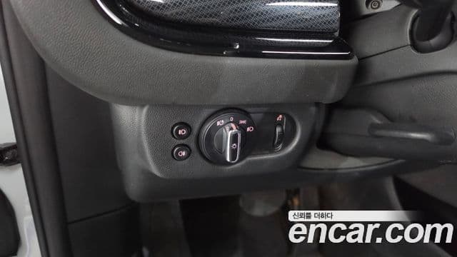 Mini Cooper Clubman 2022 — Şəkil 19/20