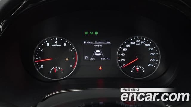 Kia Seltos 2021 — Şəkil 8/20