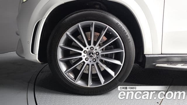 Mercedes-Benz GLE-Class 2023 — ფოტო 5/20