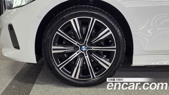 BMW 3 Series 2025 — ფოტო 4/7
