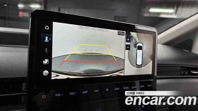 Hyundai Staria 2021 — ფოტო 17/20