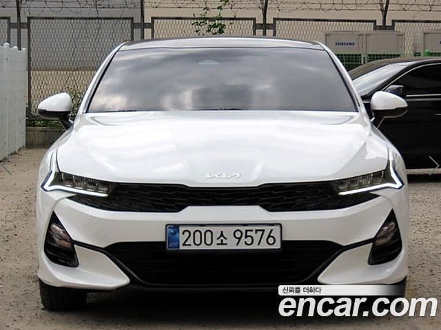 Kia K5 2021 — ფოტო 20/20
