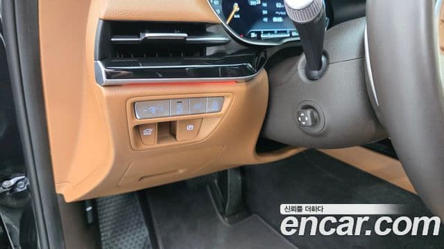 Genesis Electrified G80 2021 — фото 12 из 20