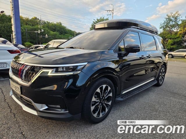 Kia Carnival 2020 — фото 1 из 20