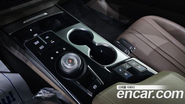 Kia K8 2023 — ფოტო 9/20