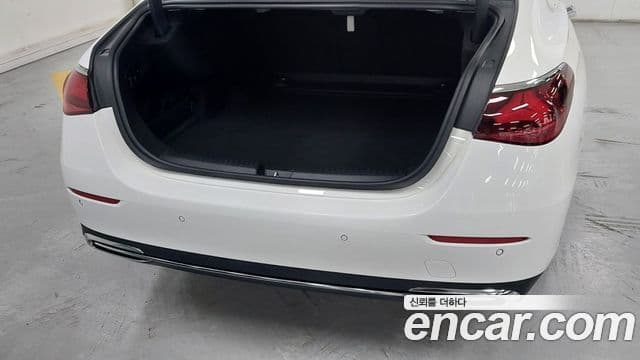 Mercedes-Benz E-Class 2025 — Şəkil 15/16