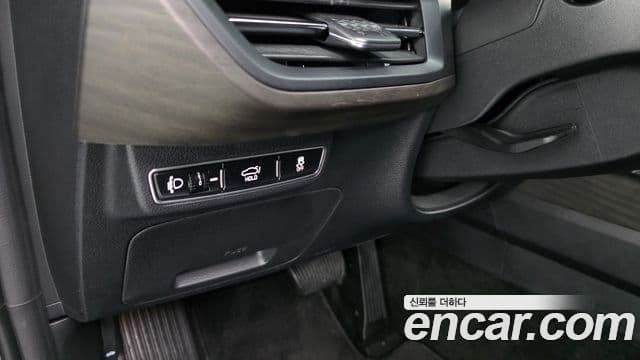 Kia K8 2023 — Şəkil 17/20
