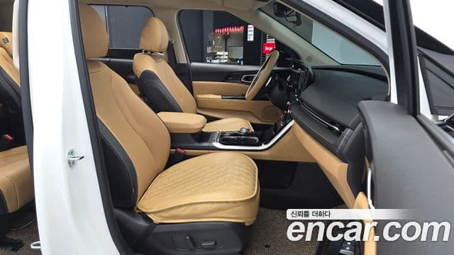 Kia Carnival 2022 — ფოტო 11/20