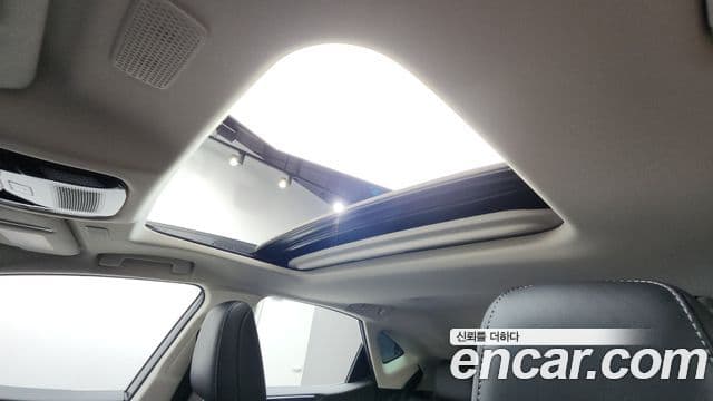 Lexus NX350h 2022 — ფოტო 18/20
