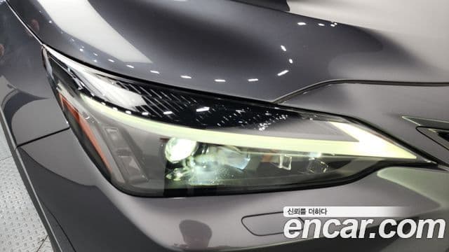 Lexus NX350h 2022 — Photo 1/33