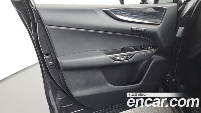 Lexus NX350h 2022 — Photo 31/33