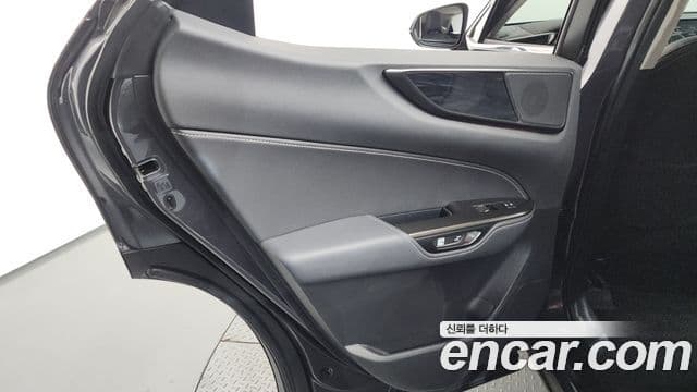 Lexus NX350h 2022 — Photo 10/33