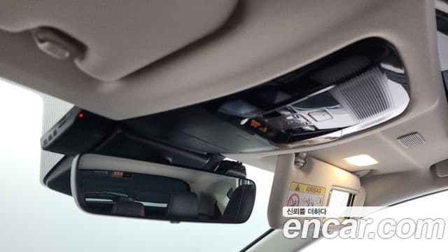 Lexus NX350h 2022 — Photo 28/33