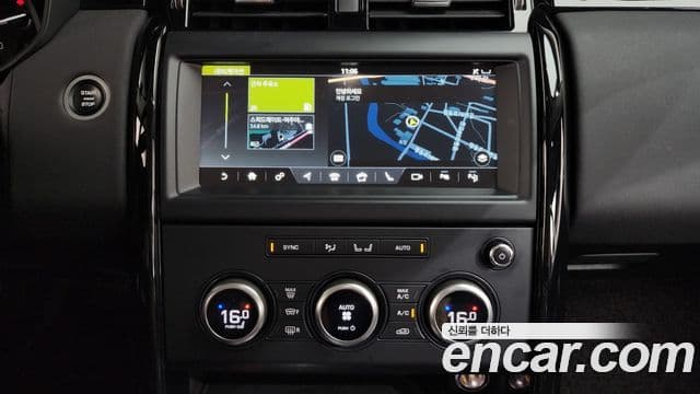Land Rover Discovery 5 2019 — ფოტო 13/20