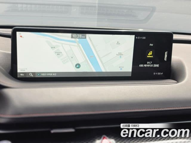 Genesis Electrified G80 2022 — Şəkil 10/20