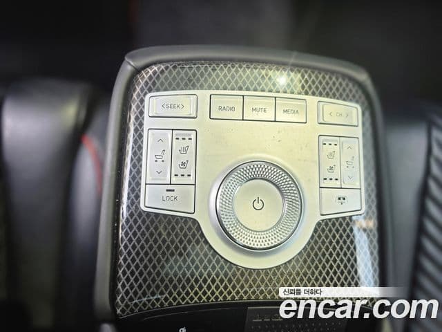 Genesis Electrified G80 2022 — Şəkil 15/20