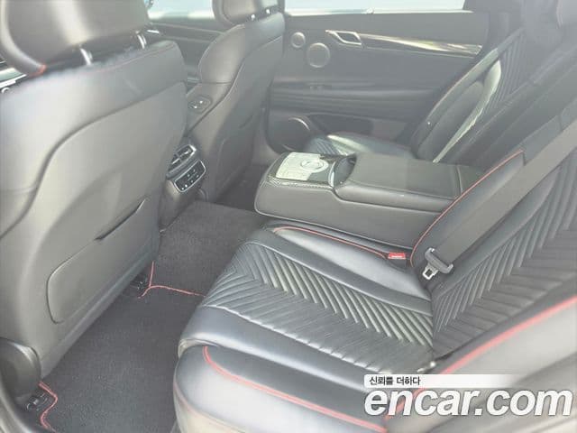 Genesis Electrified G80 2022 — Şəkil 16/20