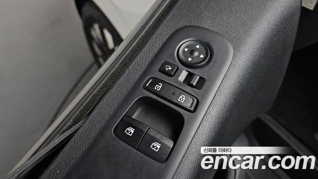 Hyundai Staria 2023 — Şəkil 17/20