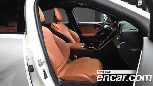 Mercedes-Benz C-Class 2024 — ფოტო 11/20