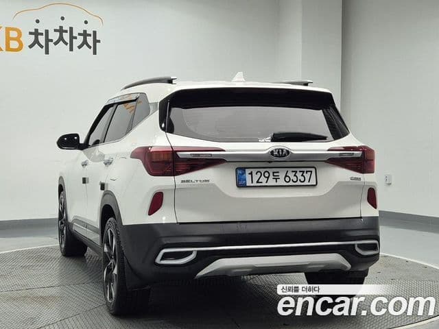 Kia Seltos 2020 — ფოტო 1/20