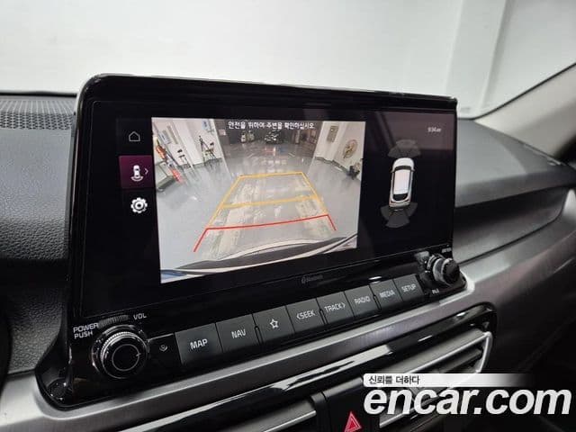 Kia Seltos 2020 — ფოტო 14/20