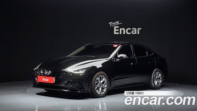 Hyundai Sonata 2022 — ფოტო 1/20