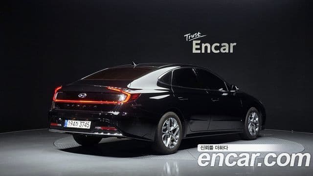 Hyundai Sonata 2022 — ფოტო 2/20